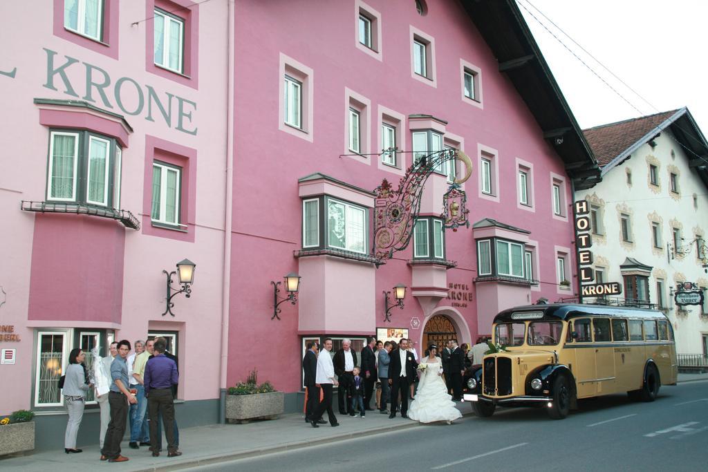 Hotel Krone Matrei am Brenner Extérieur photo