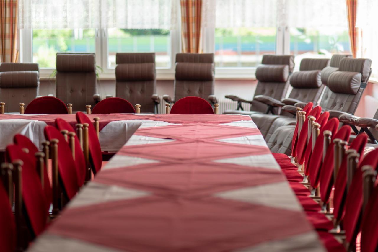Hotel Krone Matrei am Brenner Extérieur photo