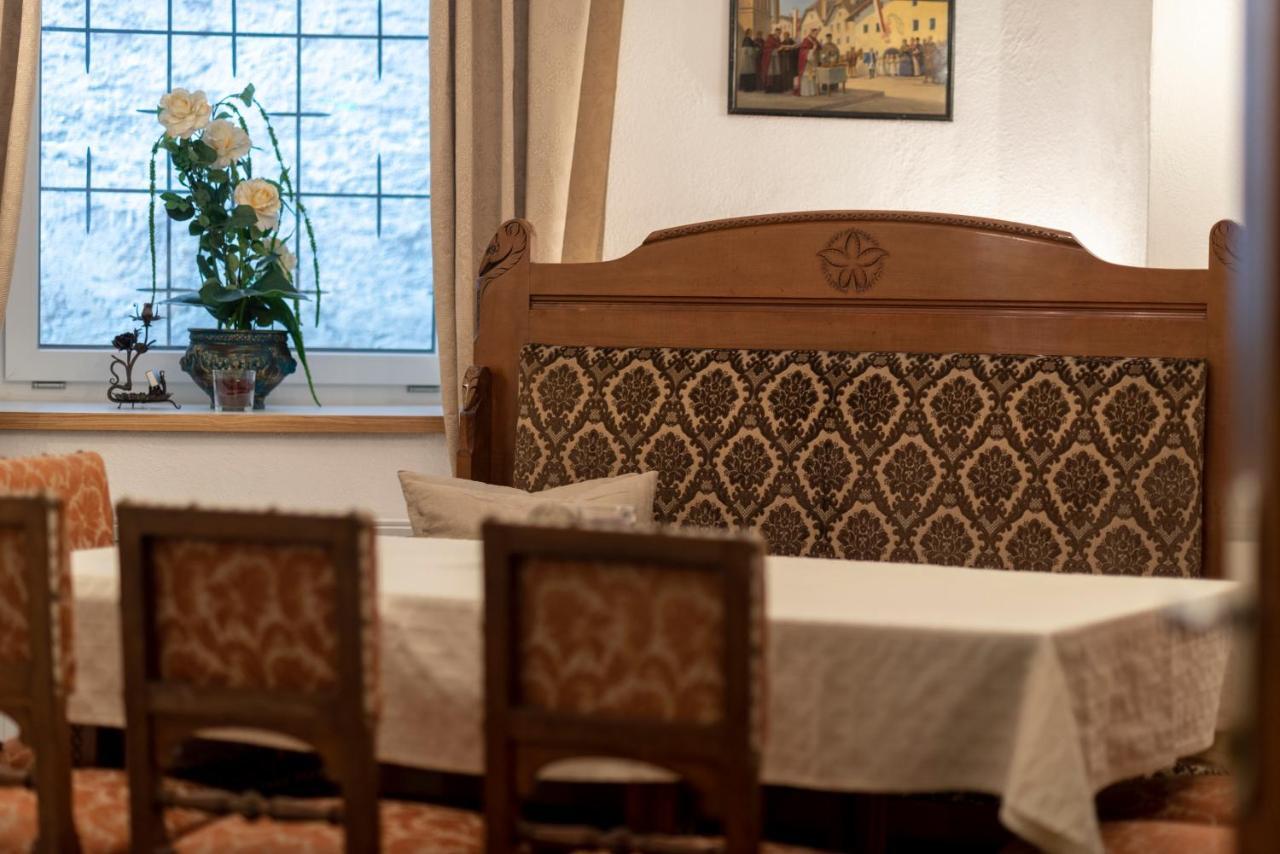 Hotel Krone Matrei am Brenner Extérieur photo