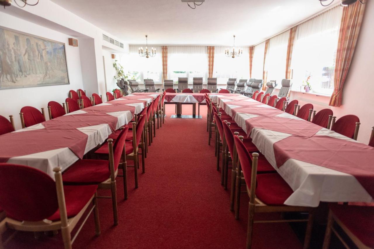 Hotel Krone Matrei am Brenner Extérieur photo